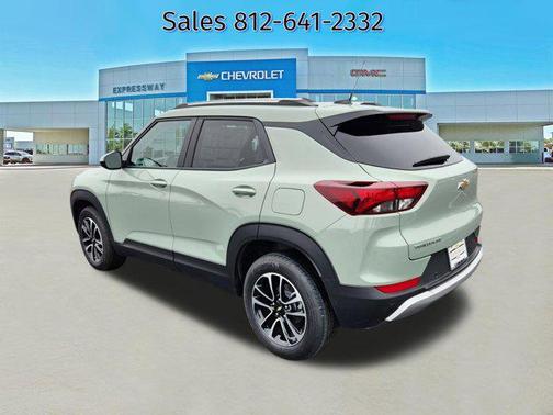 Cacti Green 2026 Chevrolet Trailblazer LT