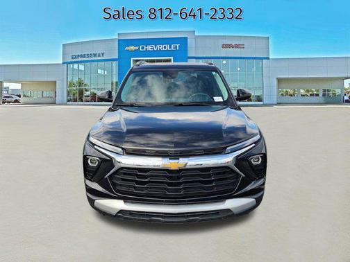 Mosaic Black Metallic 2025 Chevrolet Trailblazer LT