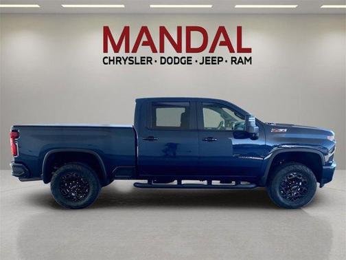 2023 Chevrolet Silverado 3500 LT