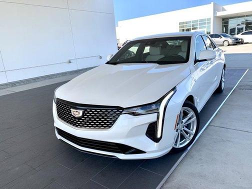 2022 Cadillac CT4 Luxury