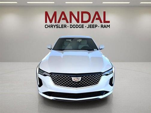2022 Cadillac CT4 Luxury