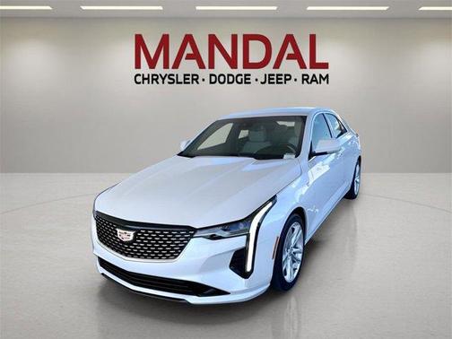 2022 Cadillac CT4 Luxury