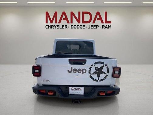 2021 Jeep Gladiator Mojave