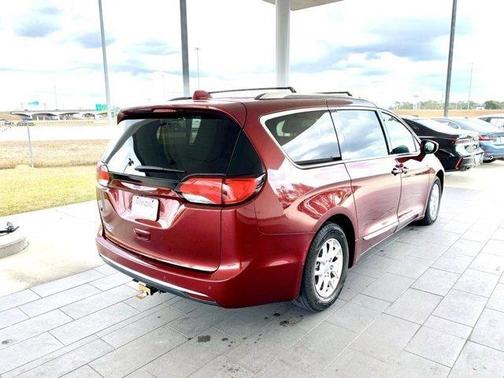 2020 Chrysler Pacifica Touring-L