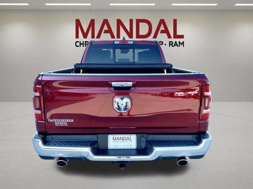 Delmonico Red Pearlcoat 2022 RAM 1500 Laramie