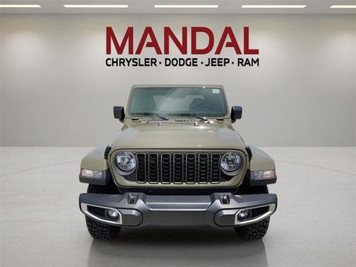 2025 Jeep Gladiator Sport