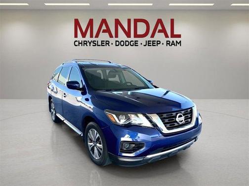 2020 Nissan Pathfinder S