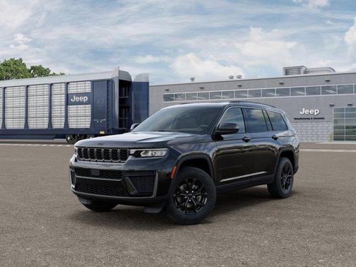 Diamond Black 2026 Jeep Grand Cherokee L Laredo