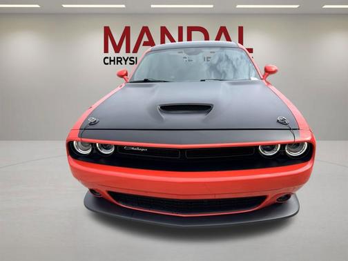 Go Mango! 2022 Dodge Challenger R/T