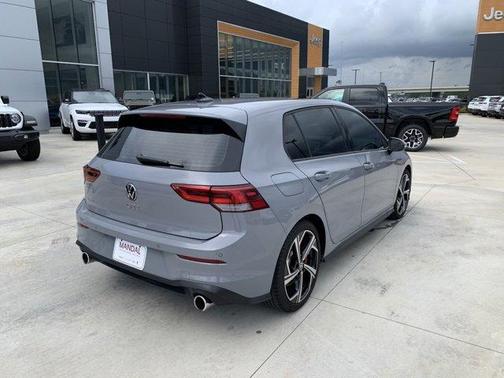 2024 Volkswagen Golf GTI 2.0T SE