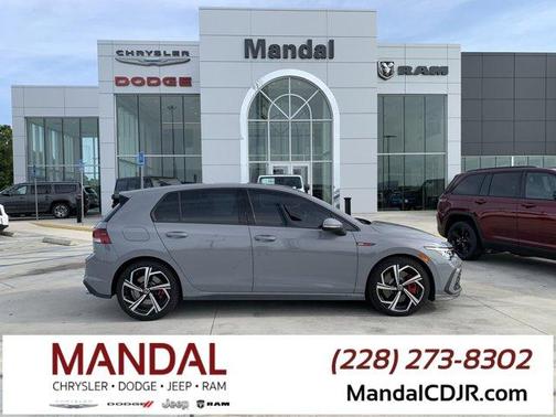 2024 Volkswagen Golf GTI 2.0T SE
