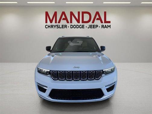 2025 Jeep Grand Cherokee Summit