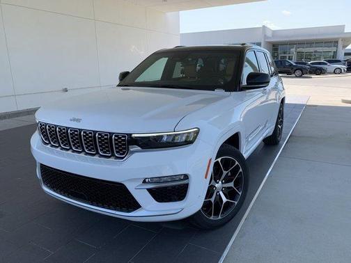 2025 Jeep Grand Cherokee Summit