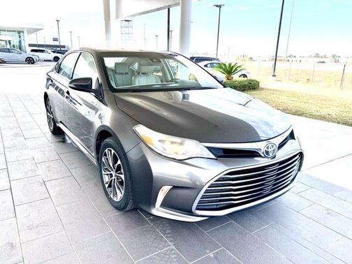2017 Toyota Avalon XLE Premium