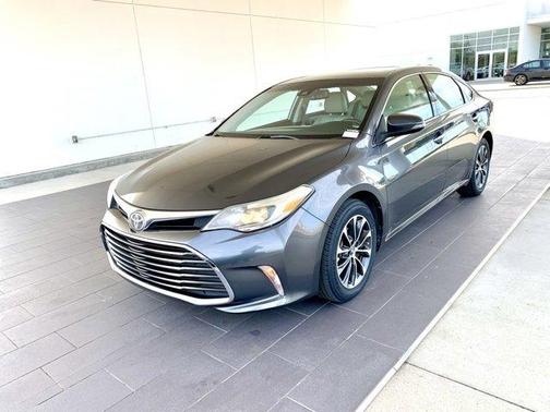 2017 Toyota Avalon XLE Premium