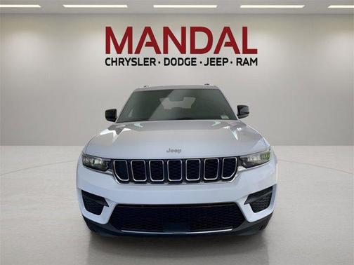 2025 Jeep Grand Cherokee Laredo X