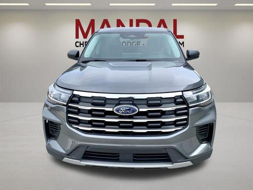 Carbonized Gray 2026 Ford Explorer Active