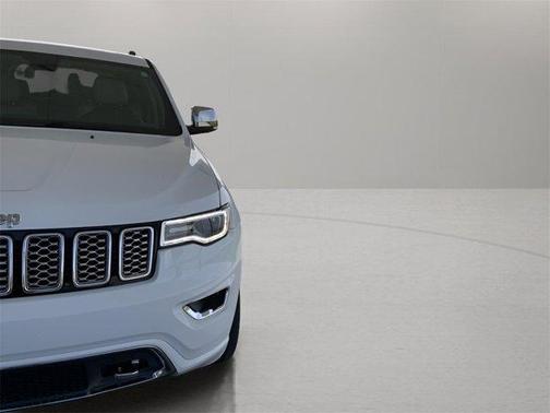2020 Jeep Grand Cherokee Overland