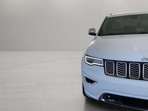 2020 Jeep Grand Cherokee Overland