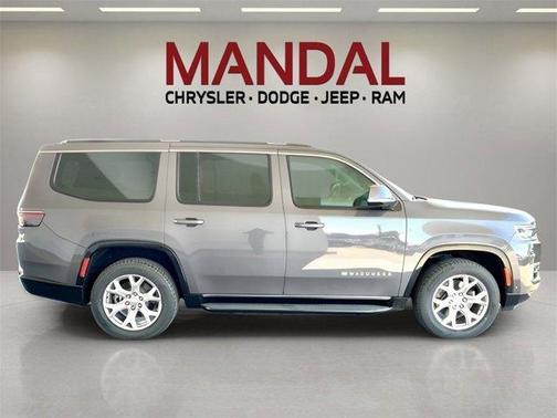 2022 Jeep Wagoneer Series II