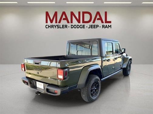 2021 Jeep Gladiator Sport