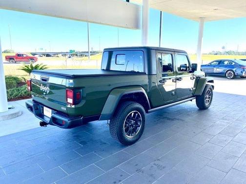2023 Jeep Gladiator Overland