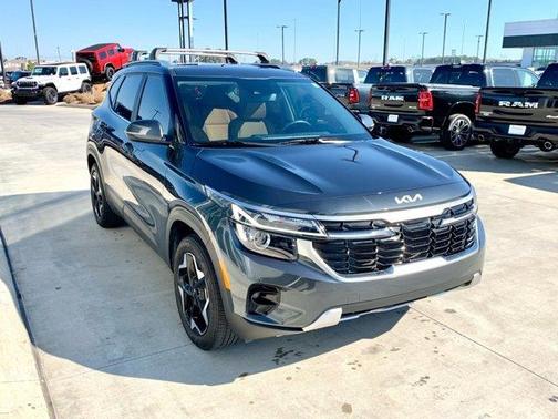 2025 Kia Seltos EX