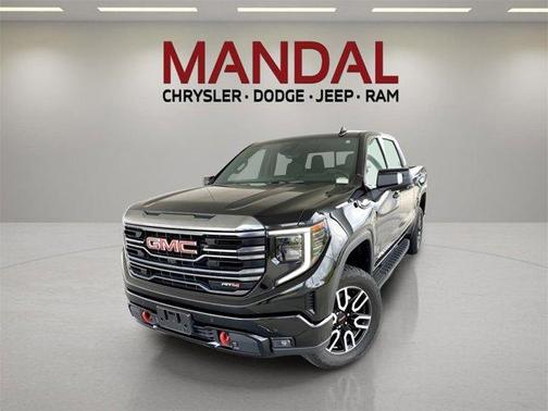 2024 GMC Sierra 1500 AT4