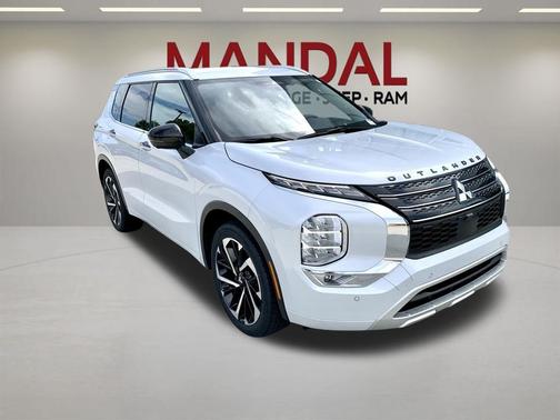 White Diamond 2024 Mitsubishi Outlander SEL