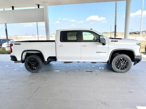 2025 Chevrolet Silverado 2500 LT