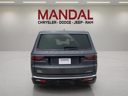 2022 Jeep Wagoneer Series III