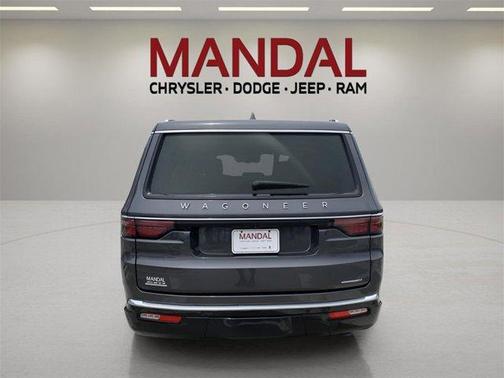 2022 Jeep Wagoneer Series III