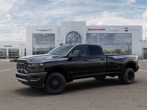 Diamond Black 2026 RAM 3500 Tradesman