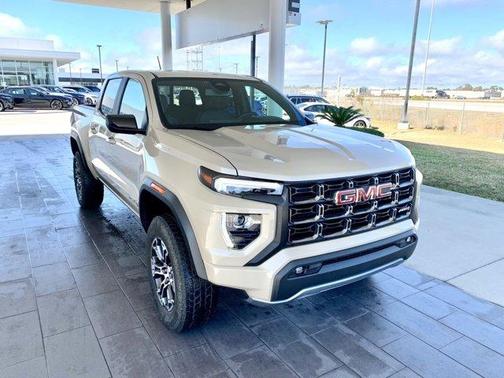 2023 GMC Canyon AT4