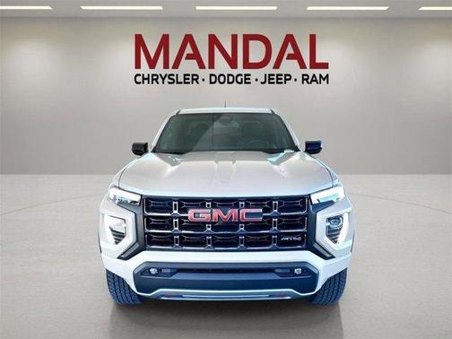 2023 GMC Canyon AT4
