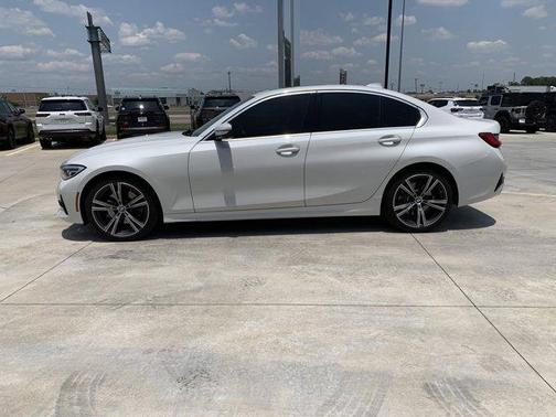 2020 BMW 330 i