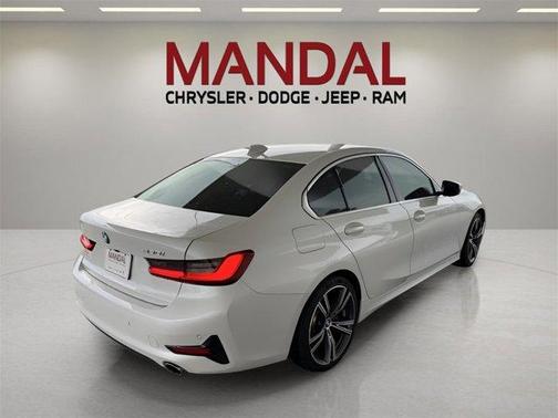 2020 BMW 330 i