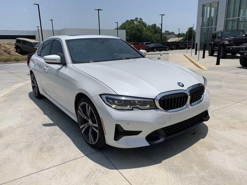 2020 BMW 330 i