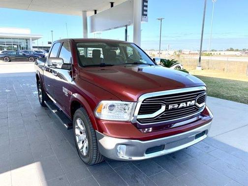 2019 RAM 1500 Classic Laramie