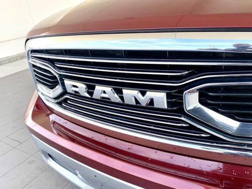 2019 RAM 1500 Classic Laramie