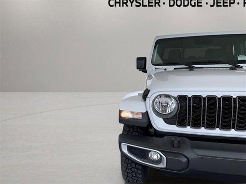 2025 Jeep Gladiator Sport