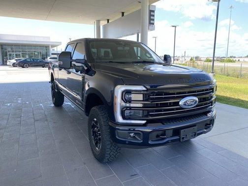 2025 Ford F-250 Platinum