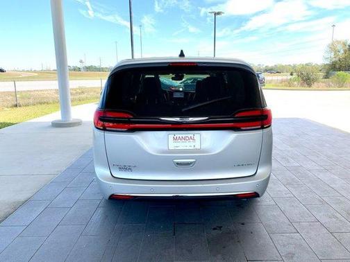 2024 Chrysler Pacifica Limited