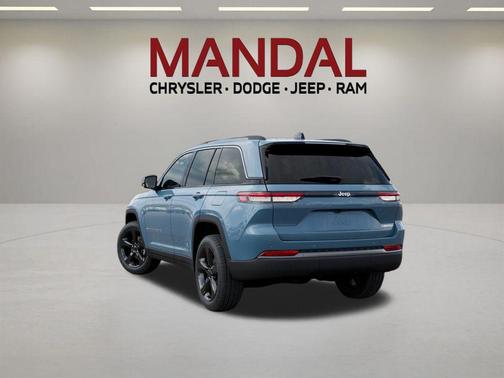 Steel Blue 2026 Jeep Grand Cherokee Limited