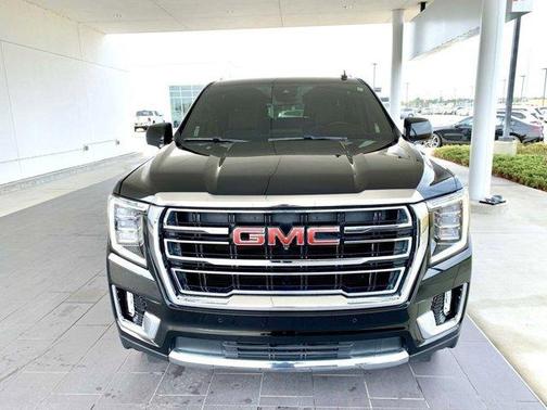 2024 GMC Yukon XL SLT