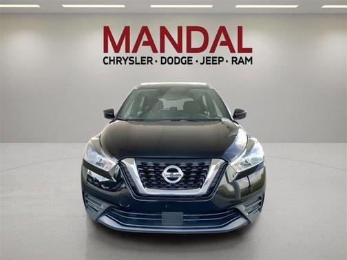 2020 Nissan Kicks SV