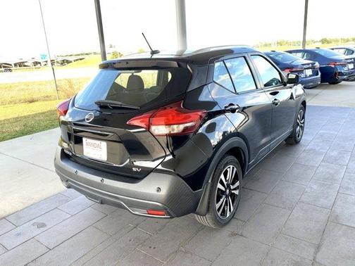 2020 Nissan Kicks SV