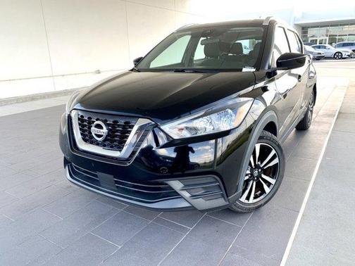 2020 Nissan Kicks SV