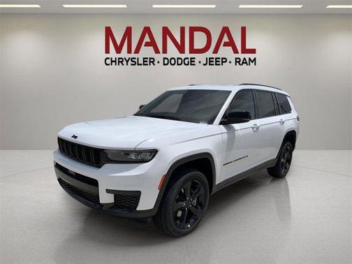 2025 Jeep Grand Cherokee L Laredo