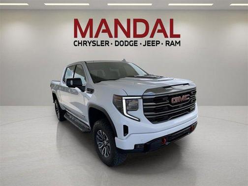2023 GMC Sierra 1500 AT4